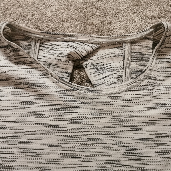 Lululemon get set long sleeve - Picture 7 of 9